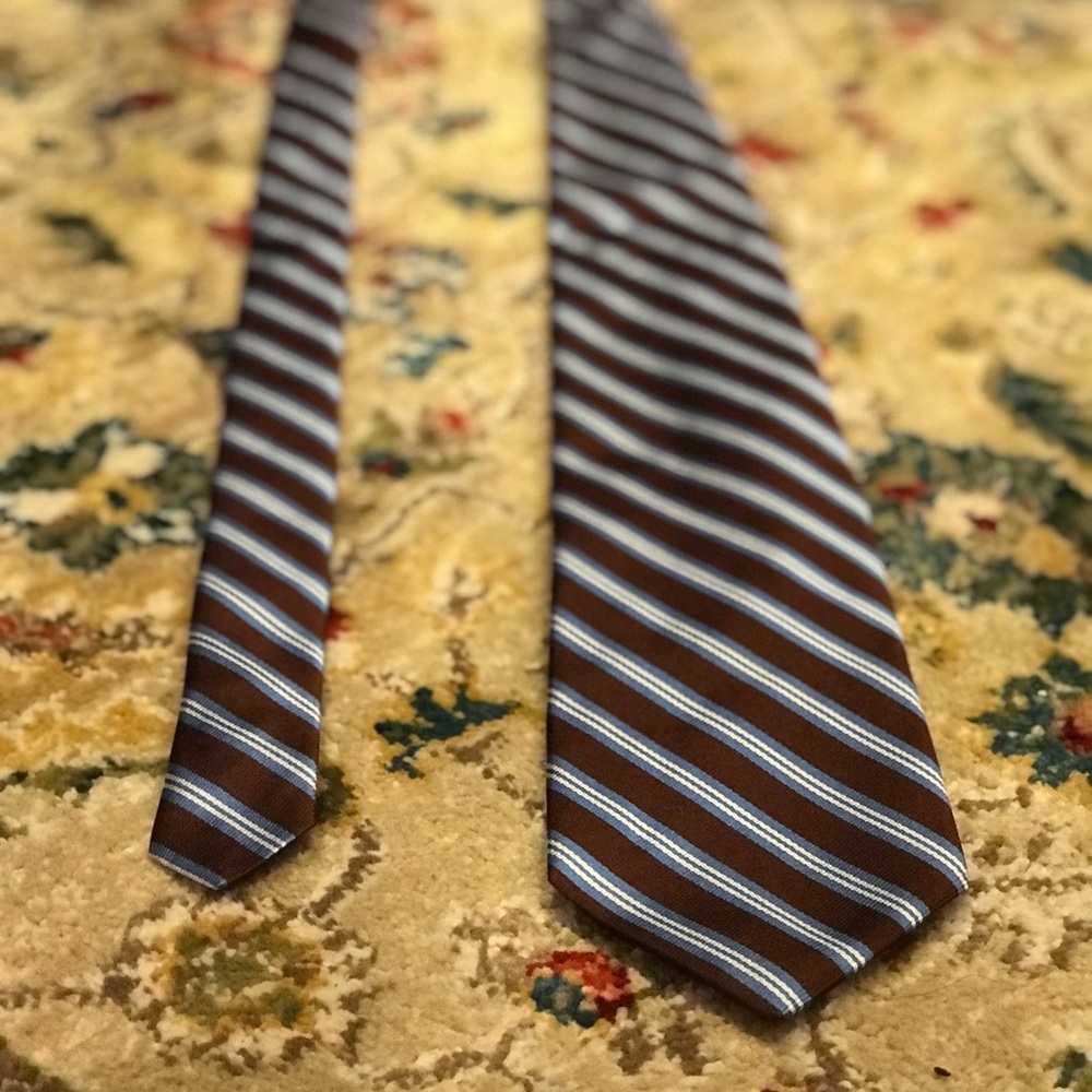 Brooks Brothers tie